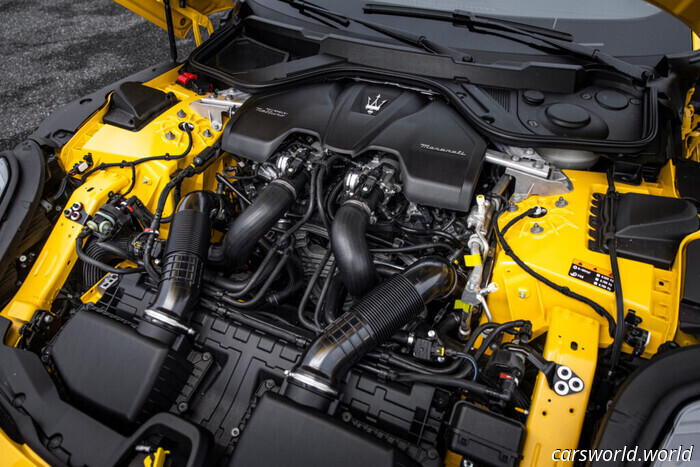 The Upcoming Alfa Romeo and Maserati Sports Cars Might Feature an Unexpected Manual Option | Carscoops